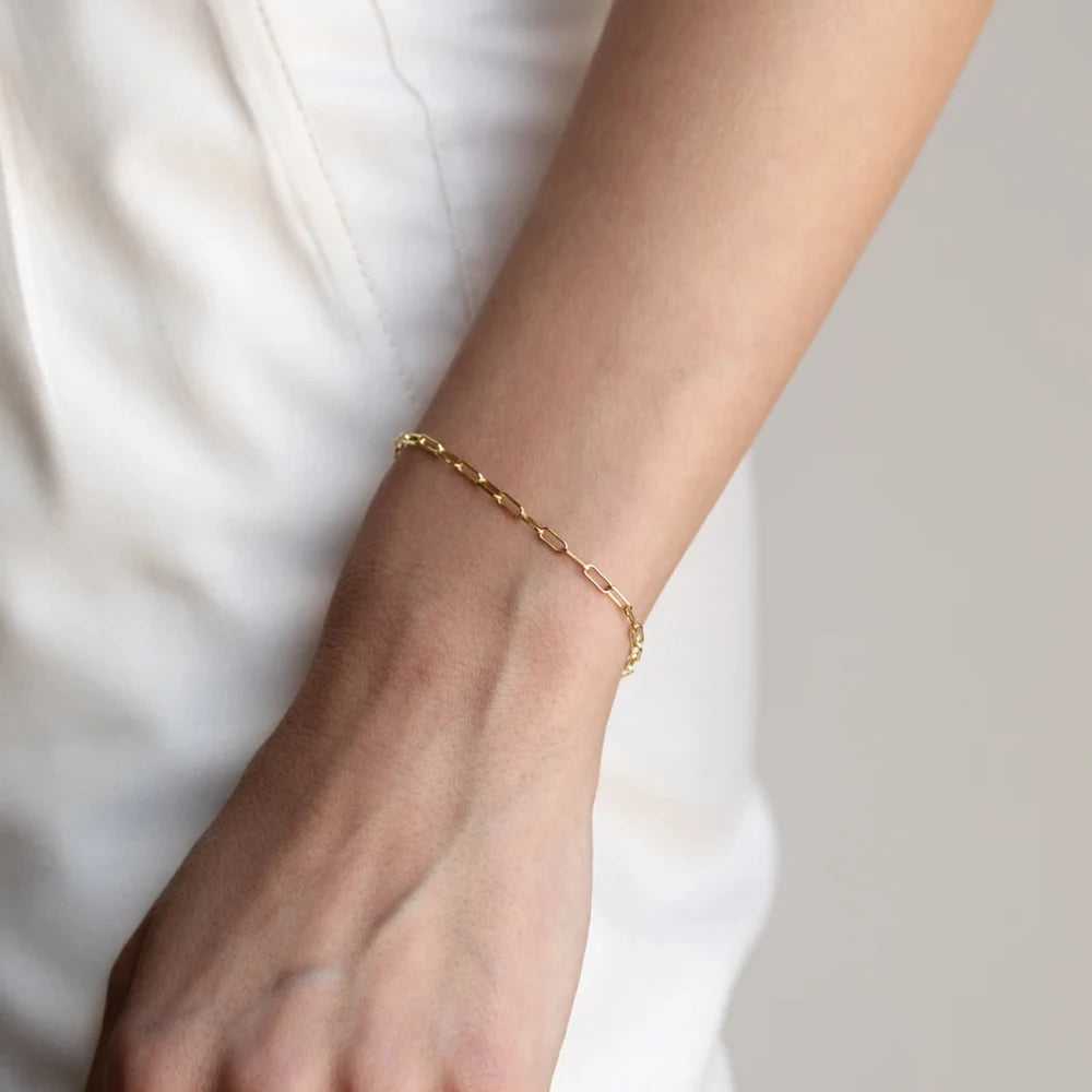 The Hana Bracelet — Minimal Form, Maximum Intent