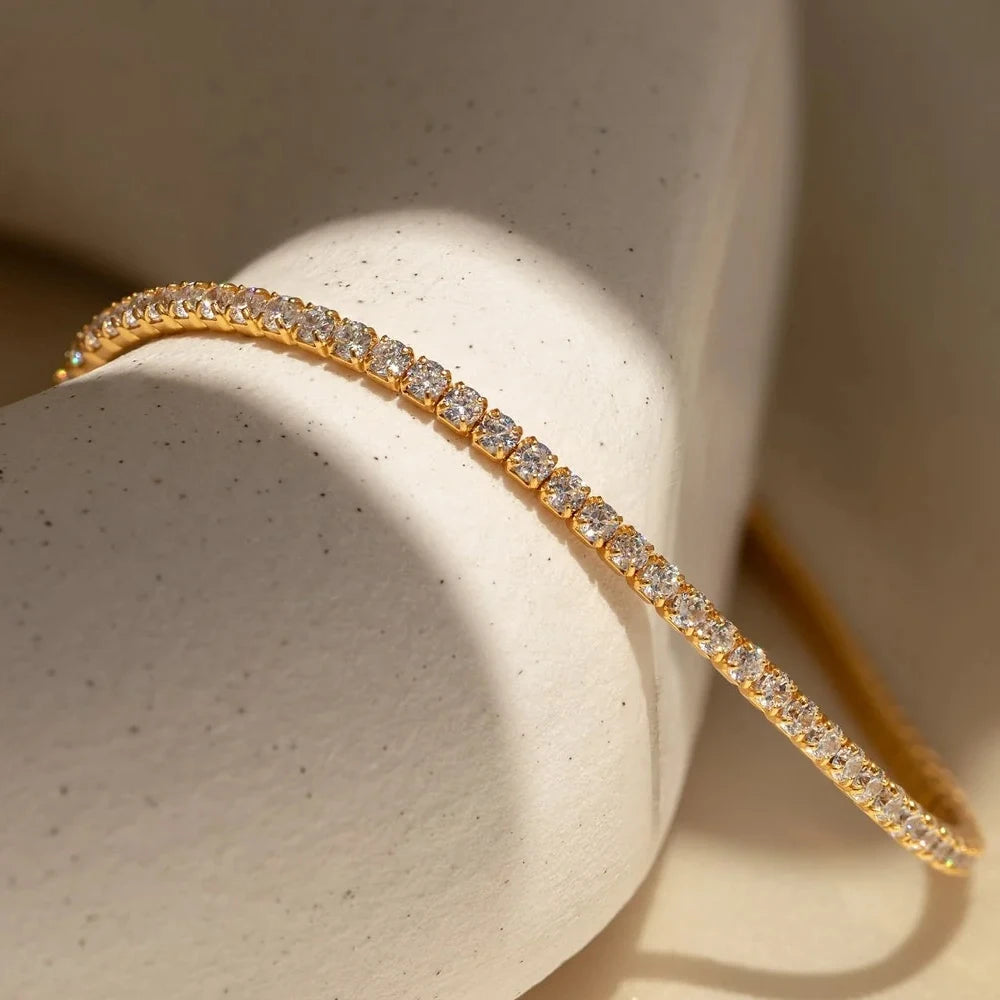 The Noor Bracelet — Light in Every Detail