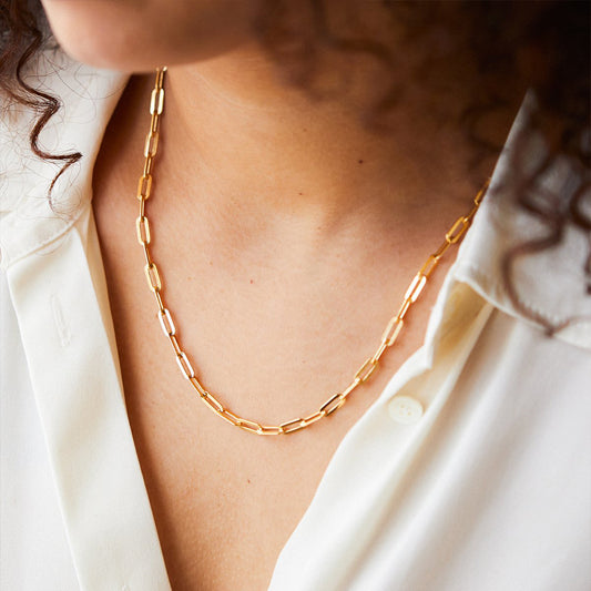 The Soraya Chain — Bold Simplicity, Everyday Strength