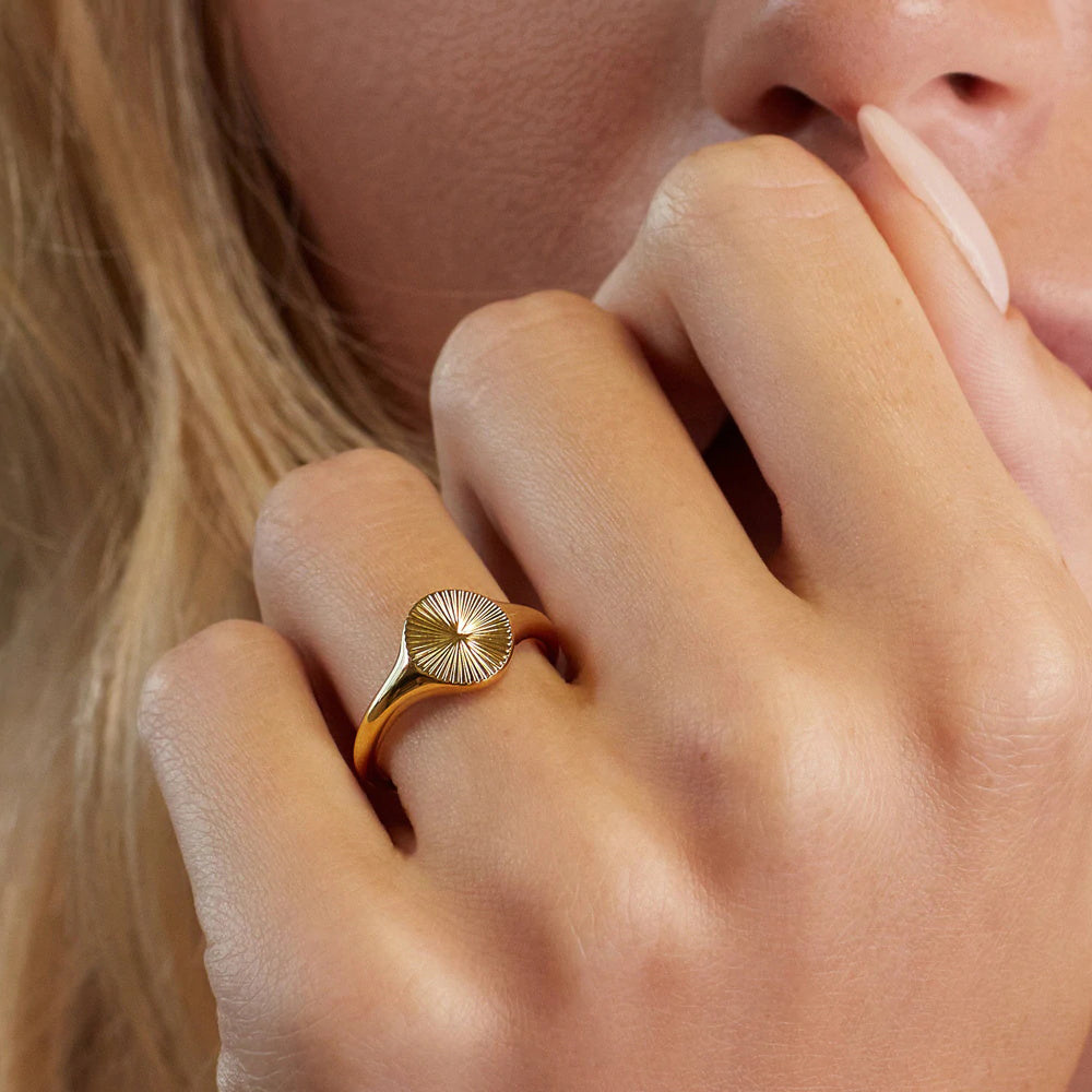 The Raye Ring — Wave-Cut Radiance