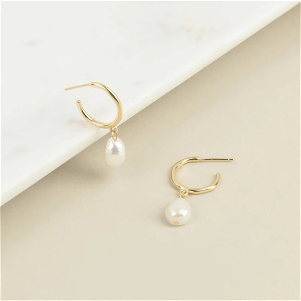 The Leila Earrings — Organic Elegance in Motion