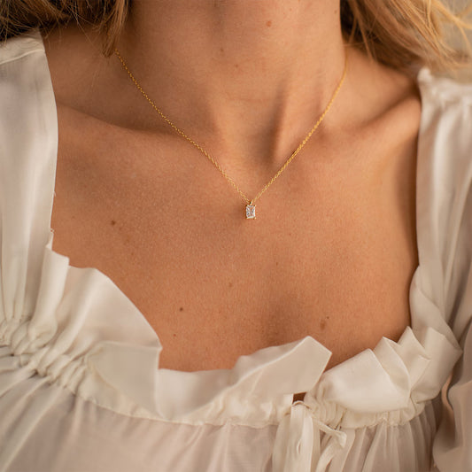 The Inaya Necklace — Precision in Simplicity