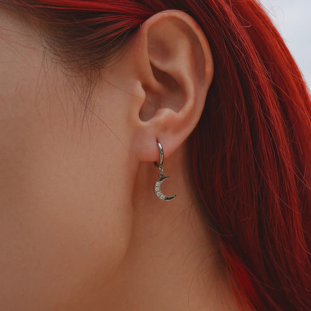 The Najma Earrings — Light of the Night