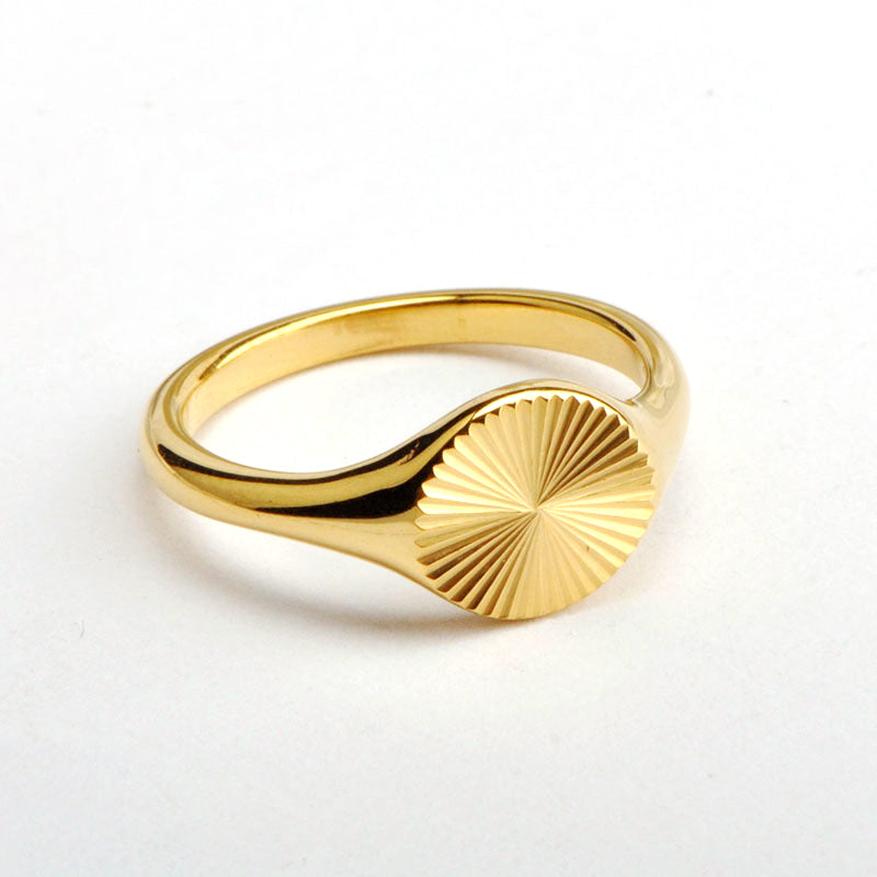 The Raye Ring — Wave-Cut Radiance